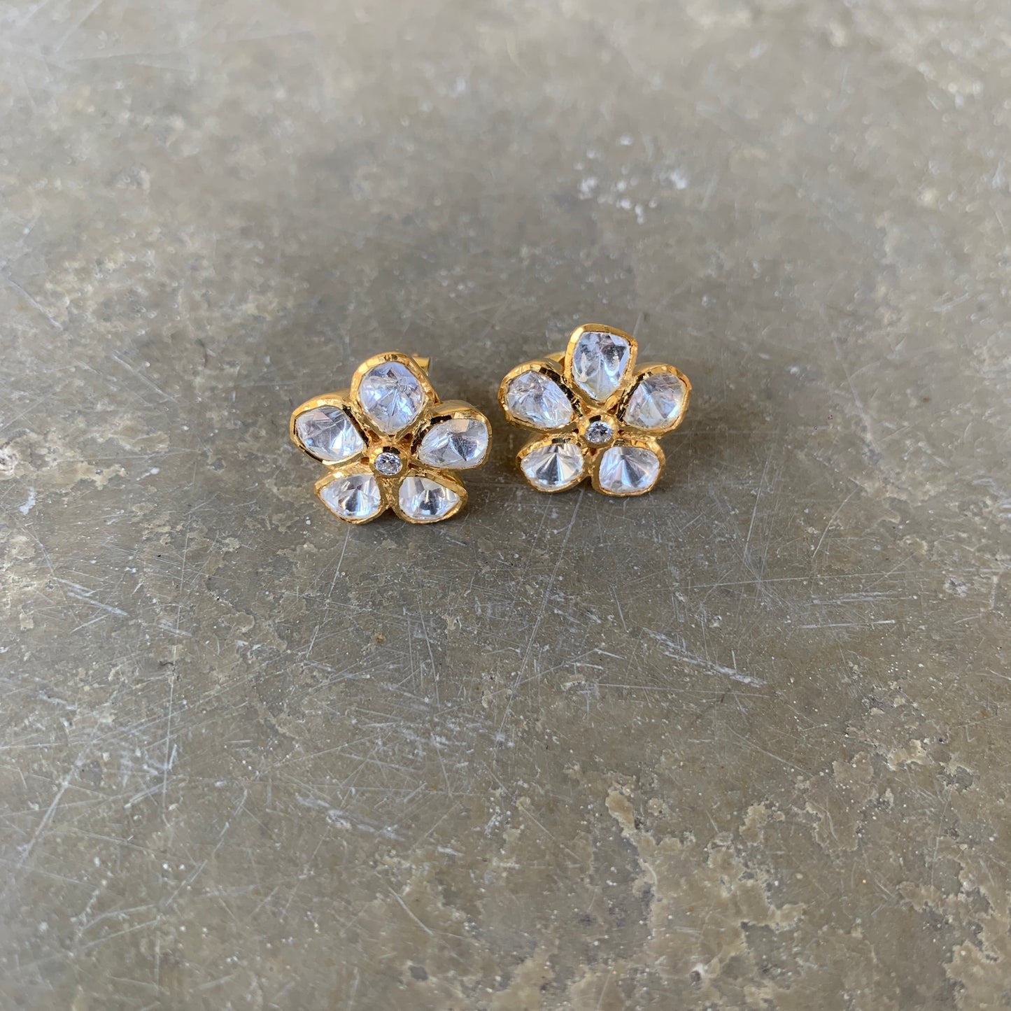 Floral Polki Pendant Set With Ring