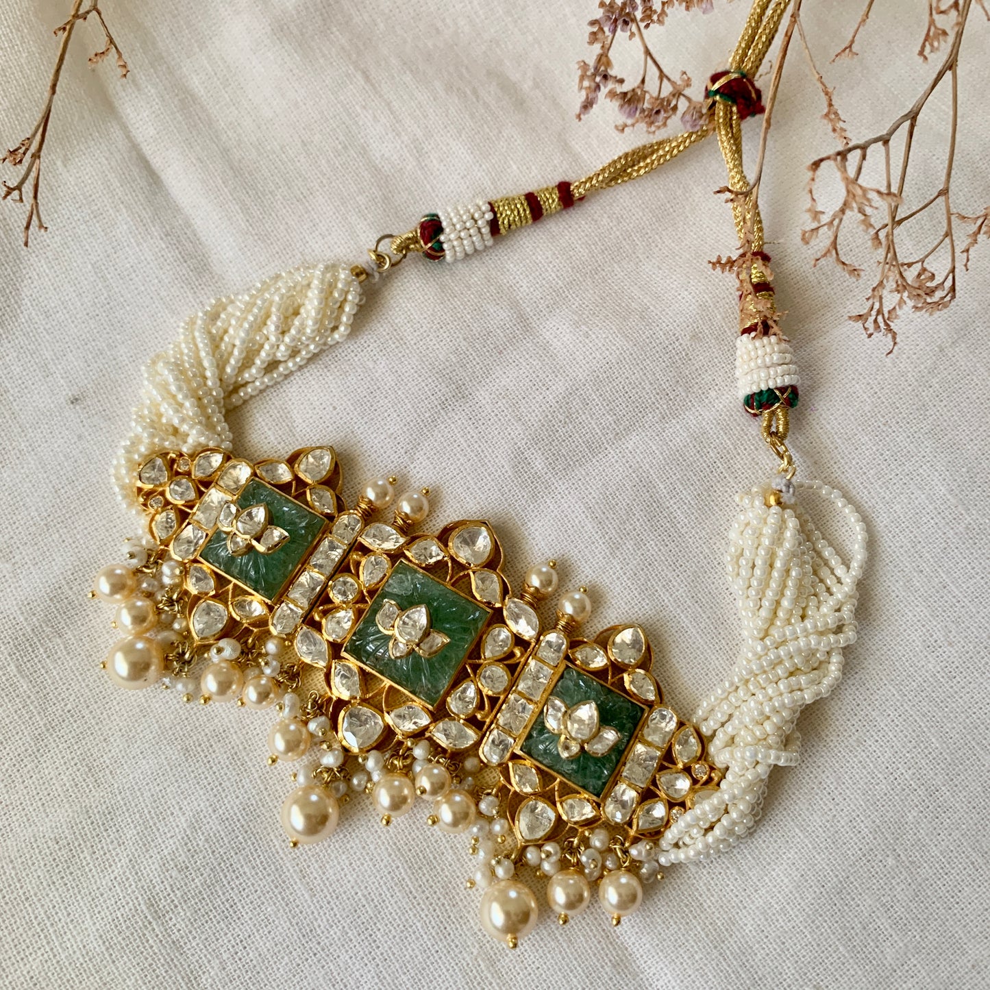 Delicate Carved Polki Necklace Set