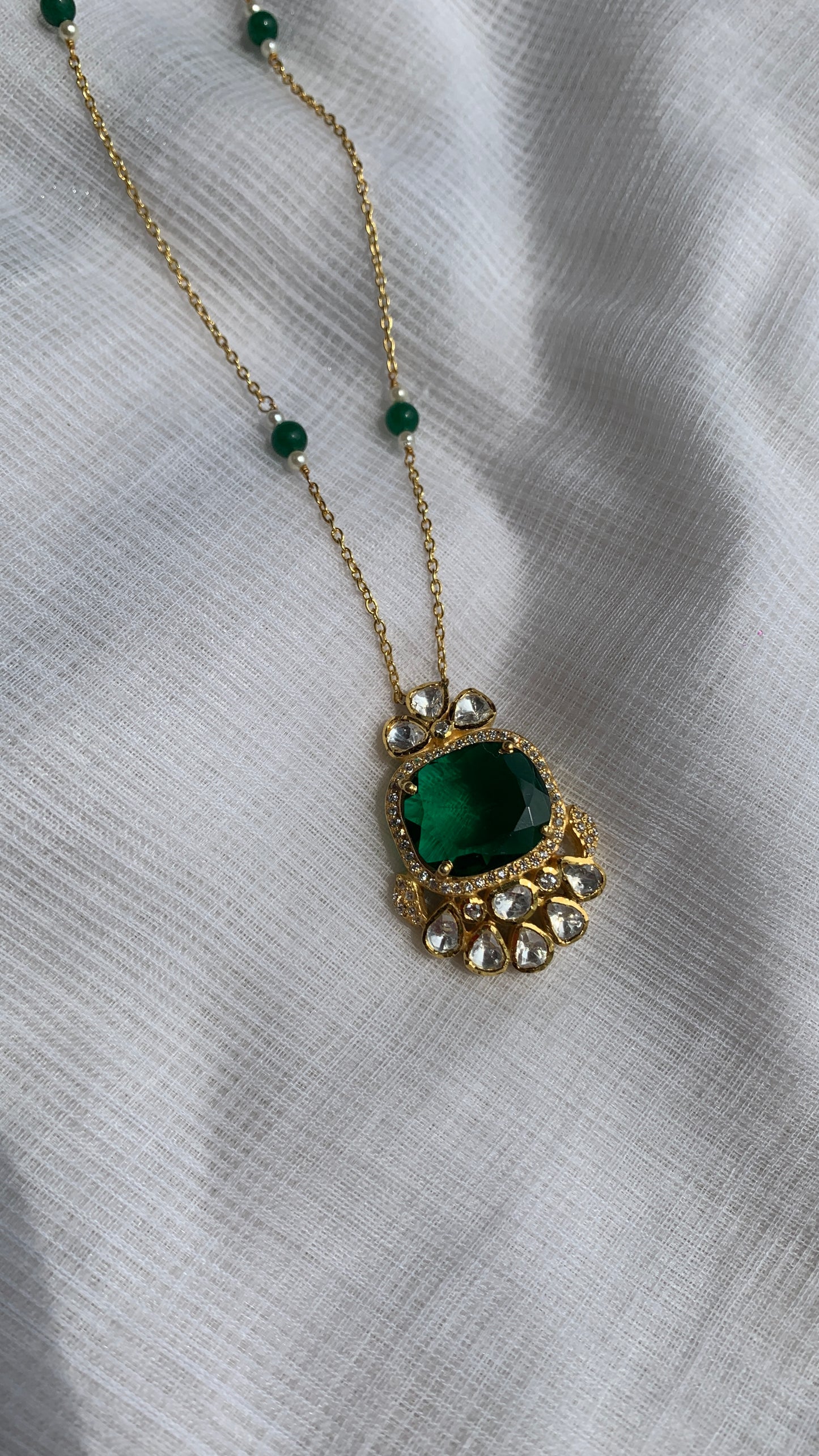 Emerald Polki Pendant