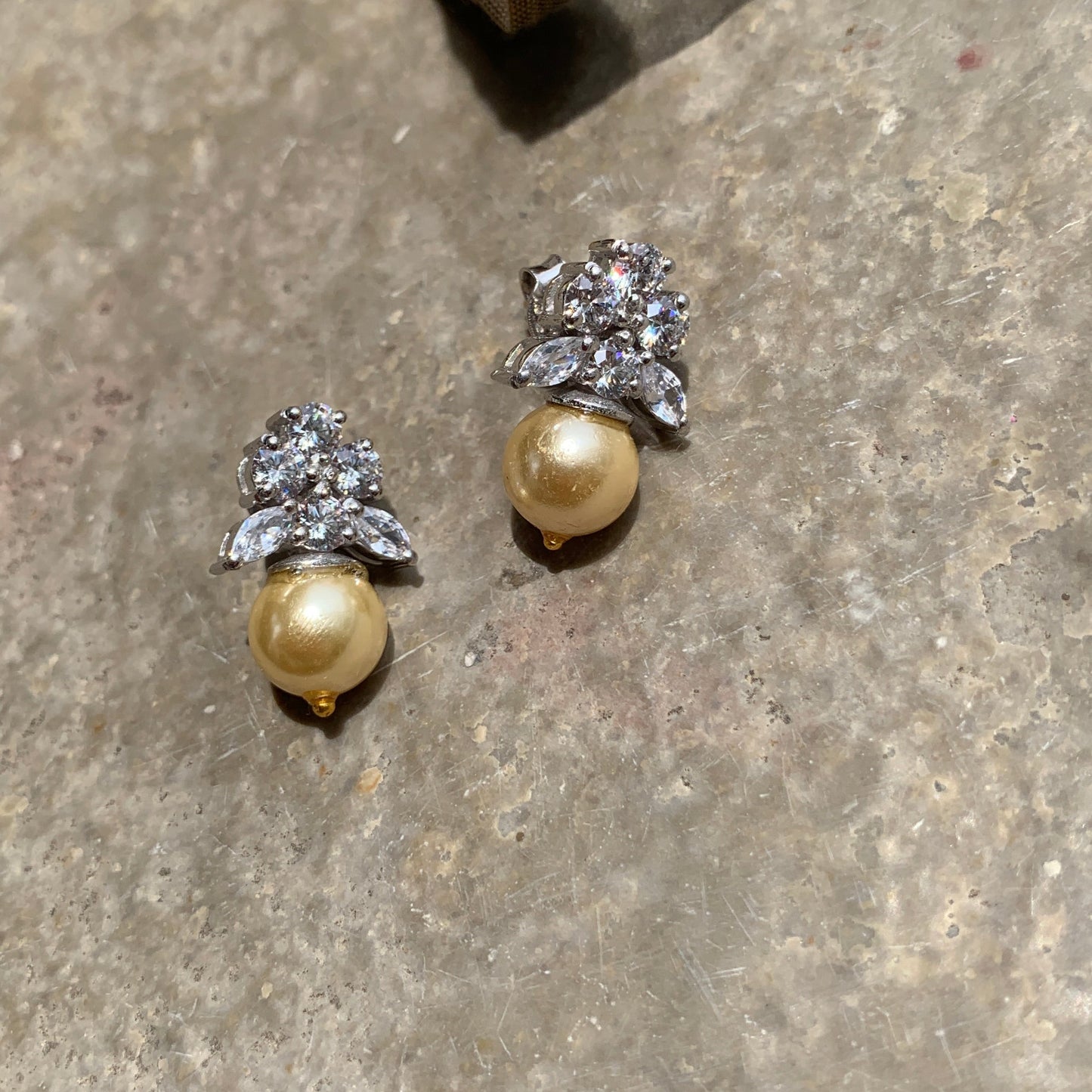 Pearl Zircon Earrings