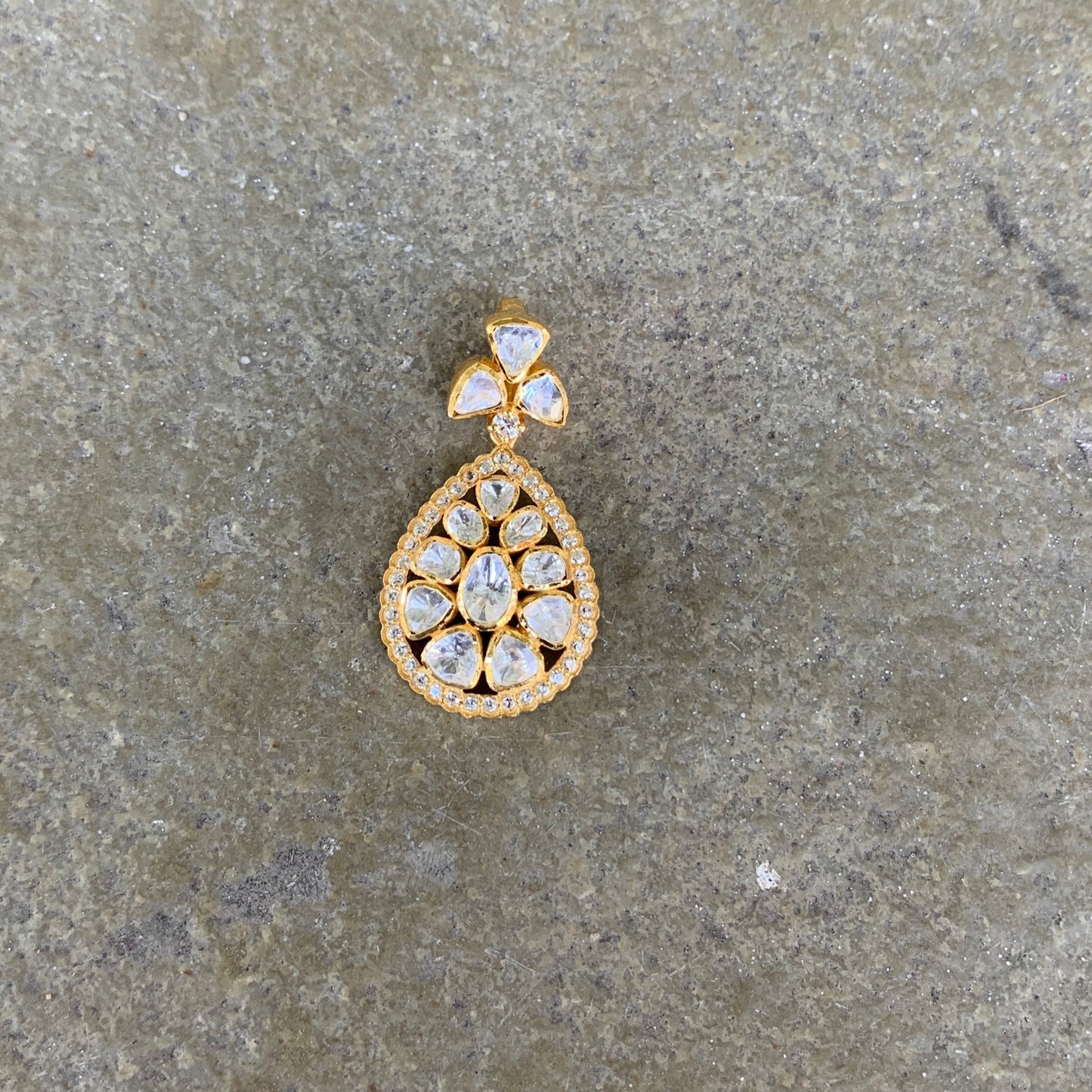 Azra Polki Pendant Set