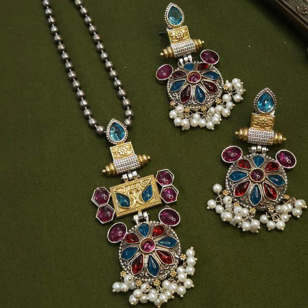 Red Dualtone Necklace Set