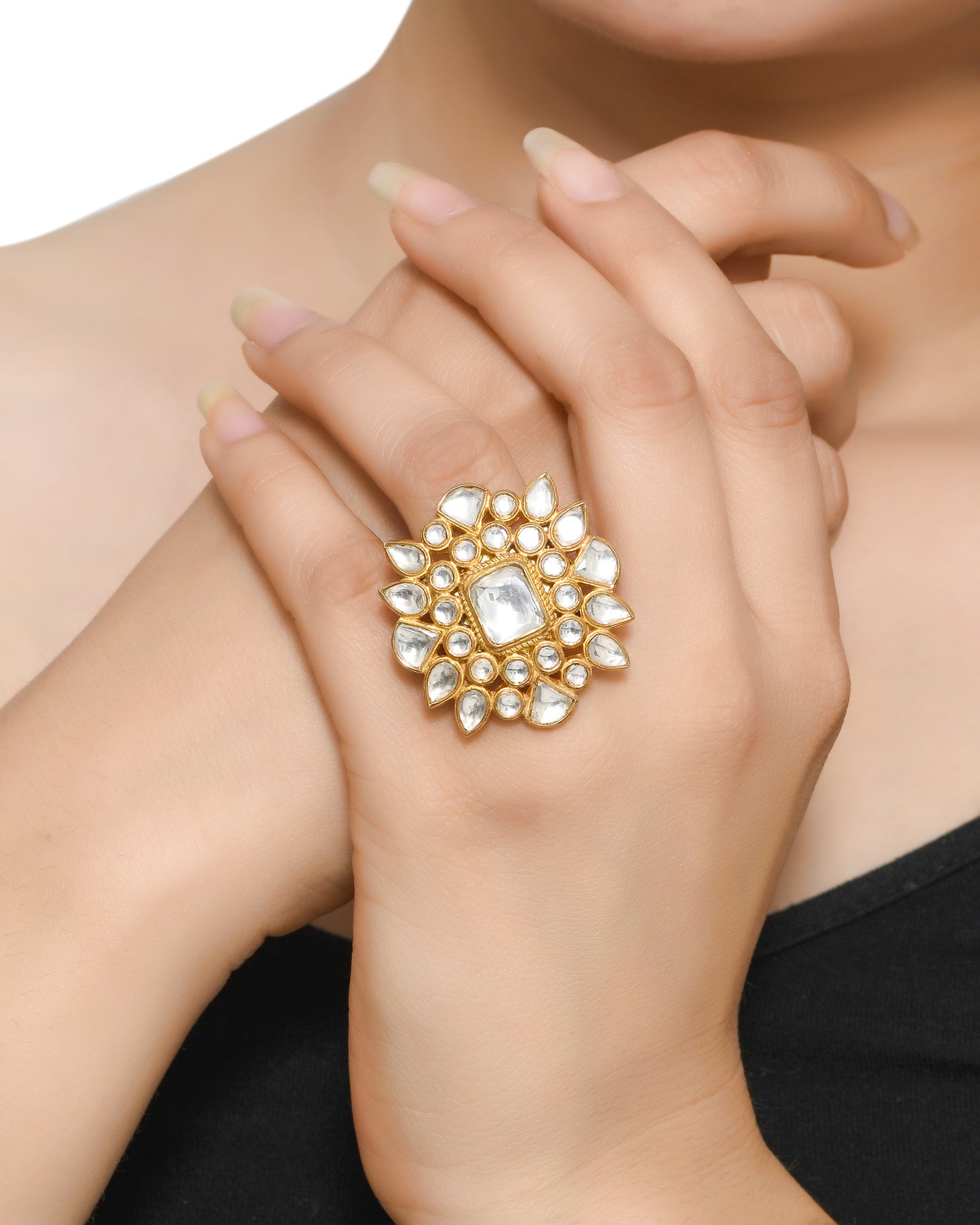 Statement Kundan Ring