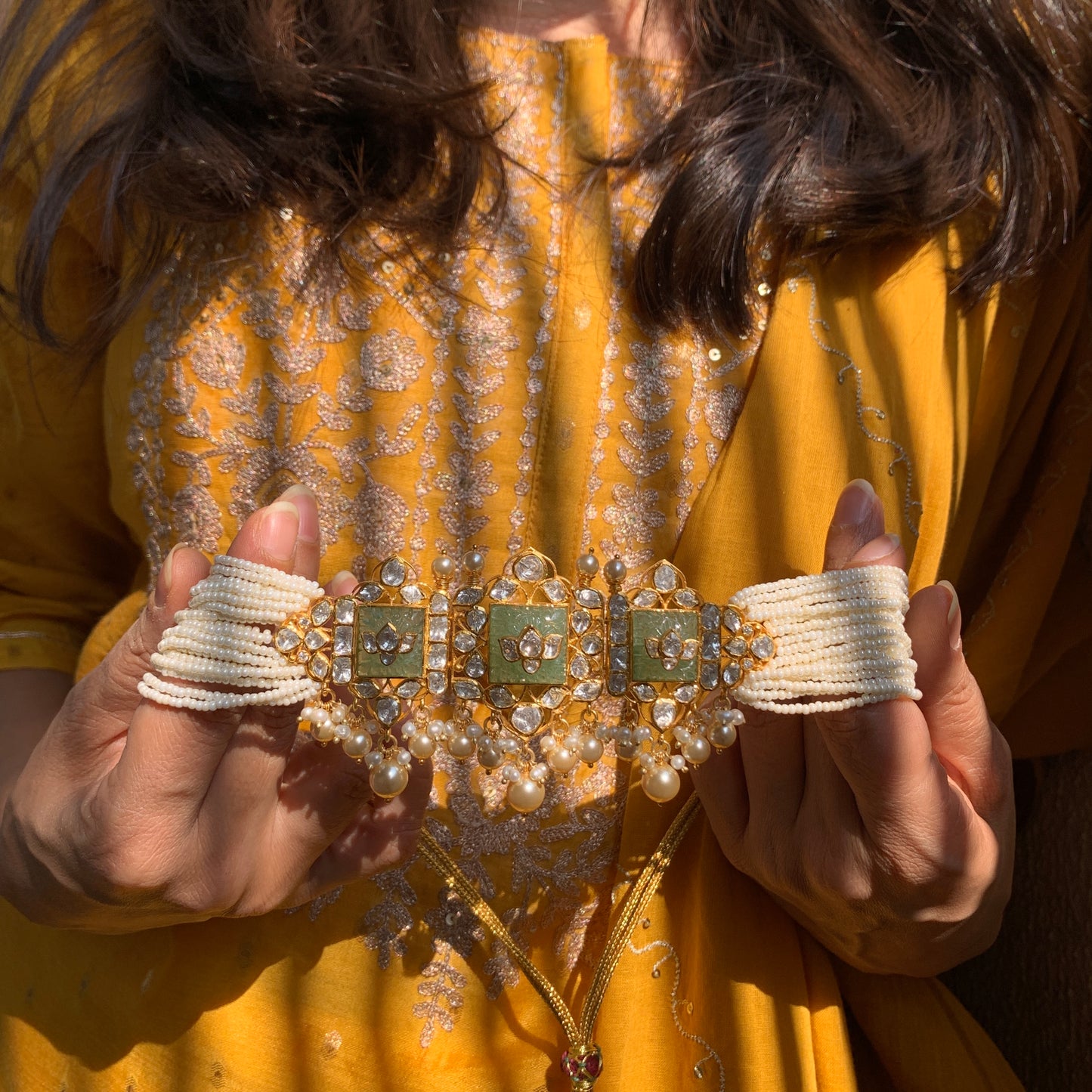 Delicate Carved Polki Necklace Set