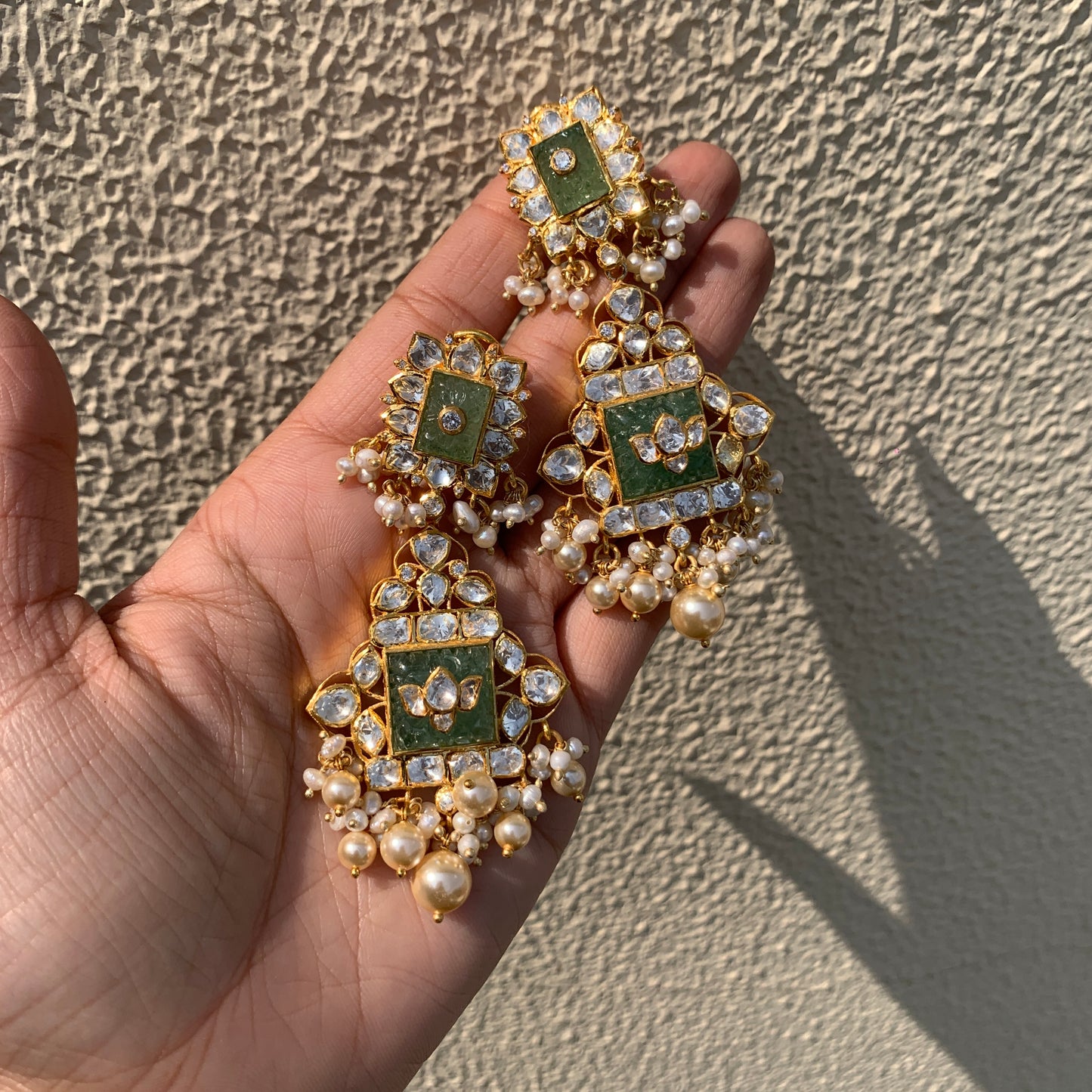 Delicate Carved Polki Necklace Set
