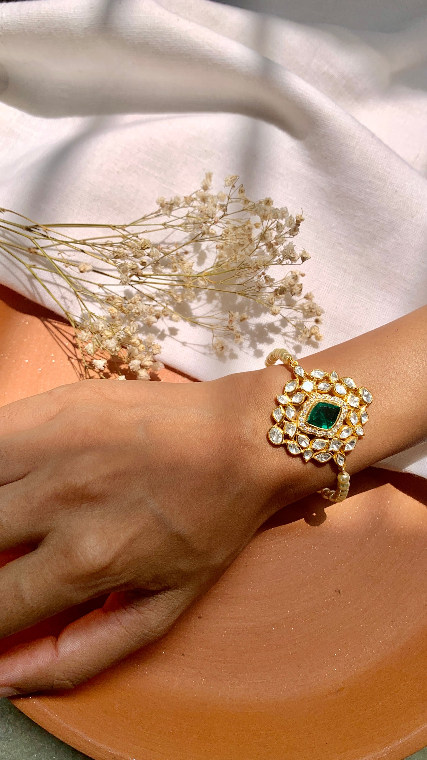 Riha Emerald Bracelet