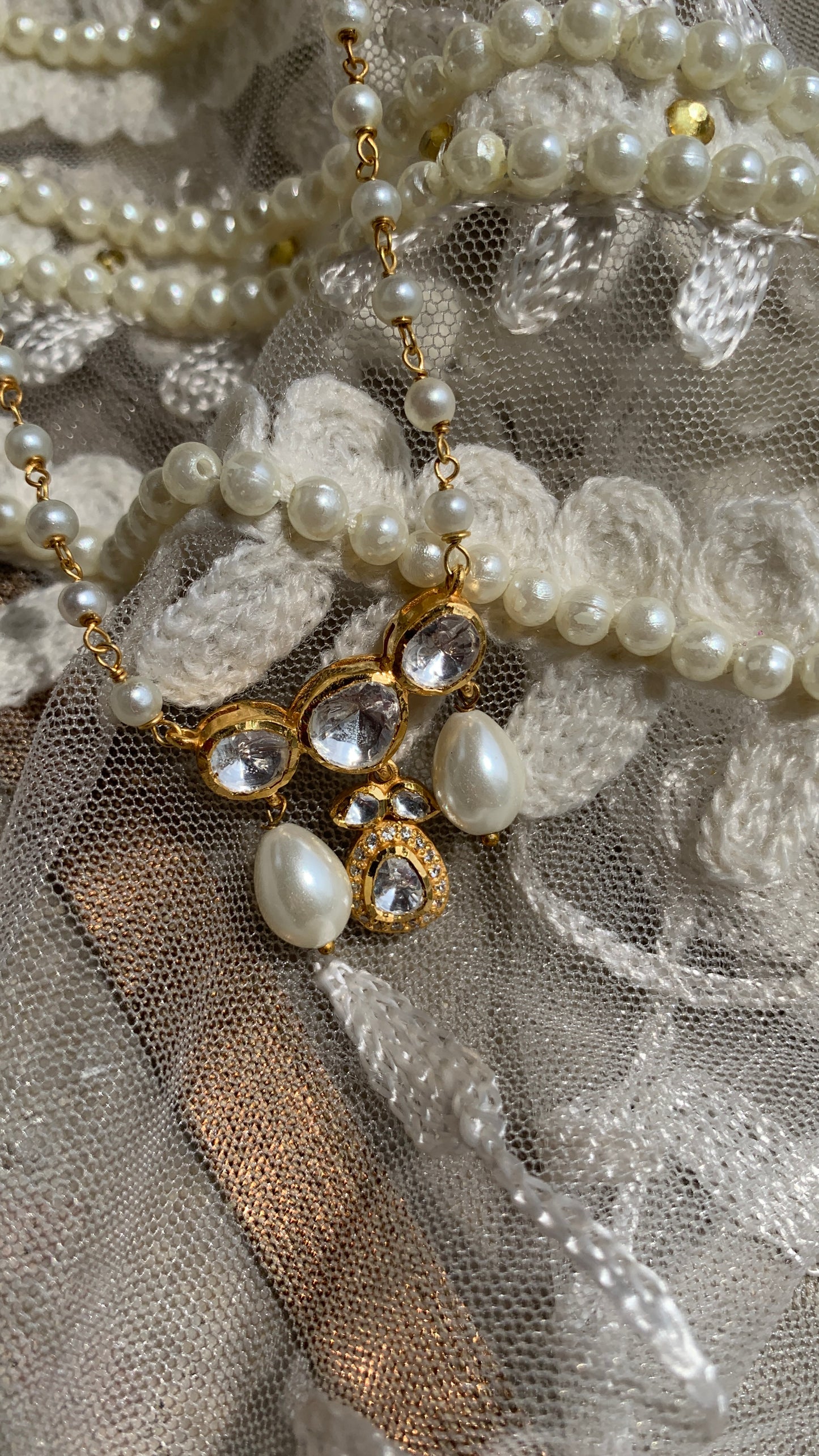 Delicate Pearl Pendant