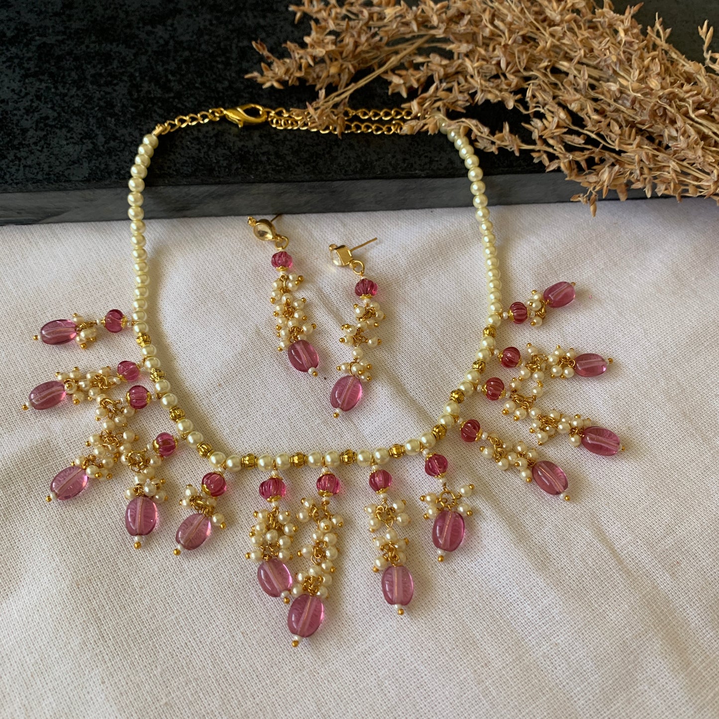 Pink Stones Pearl Necklace Set