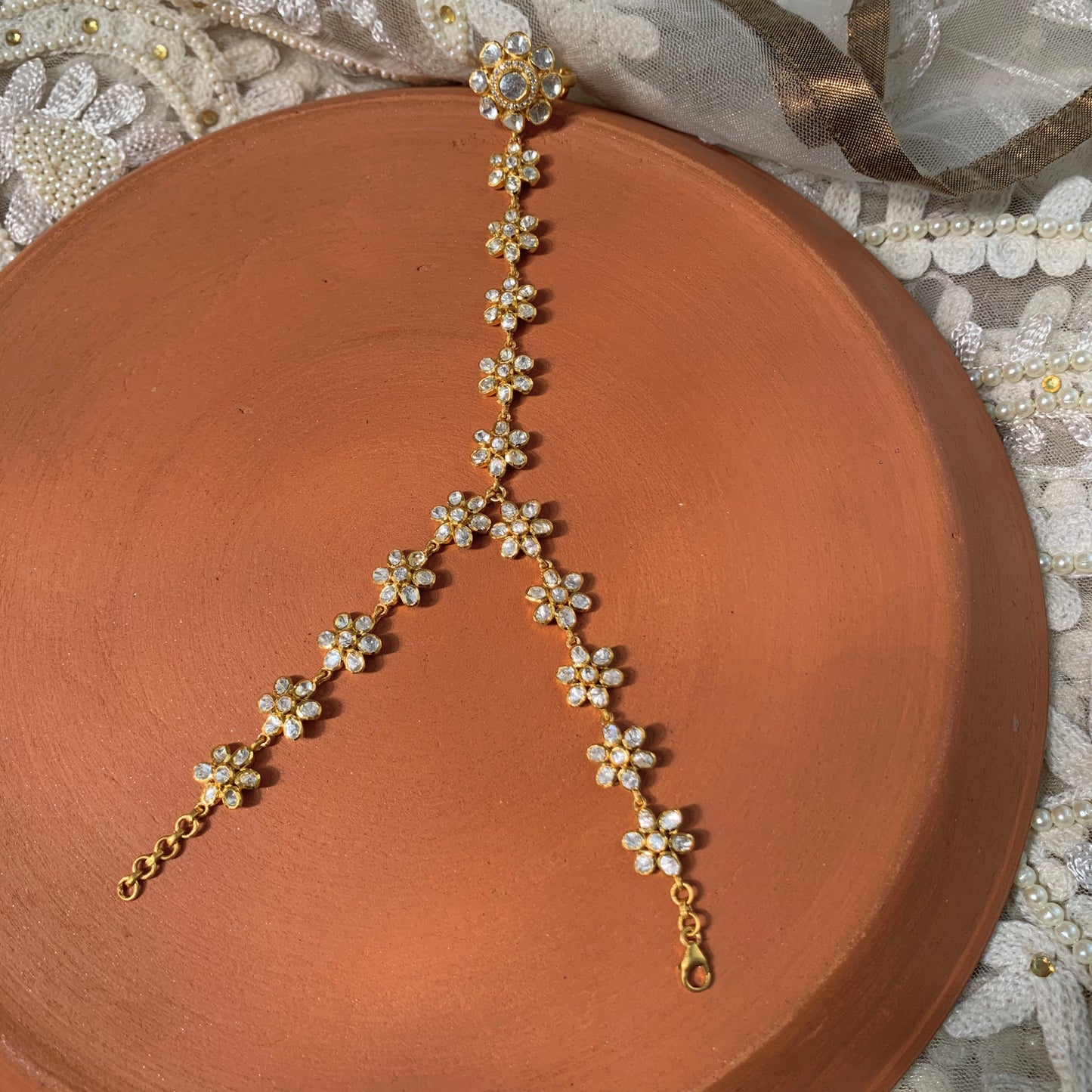 Delicate Floral HathPhool