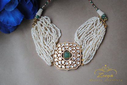 Carved Emerald Choker Set