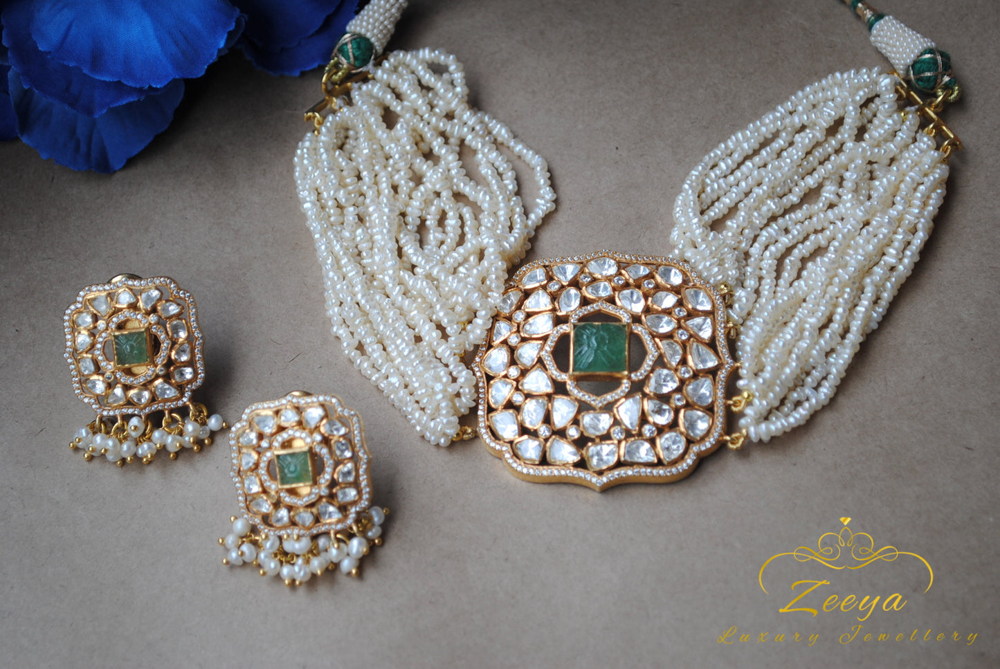 Carved Emerald Choker Set