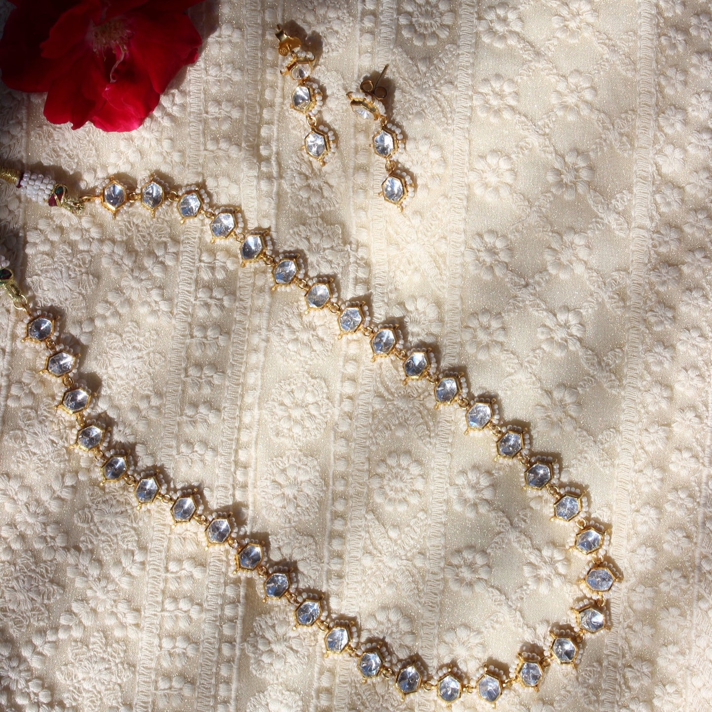 Shiza Long Pearl Necklace Set